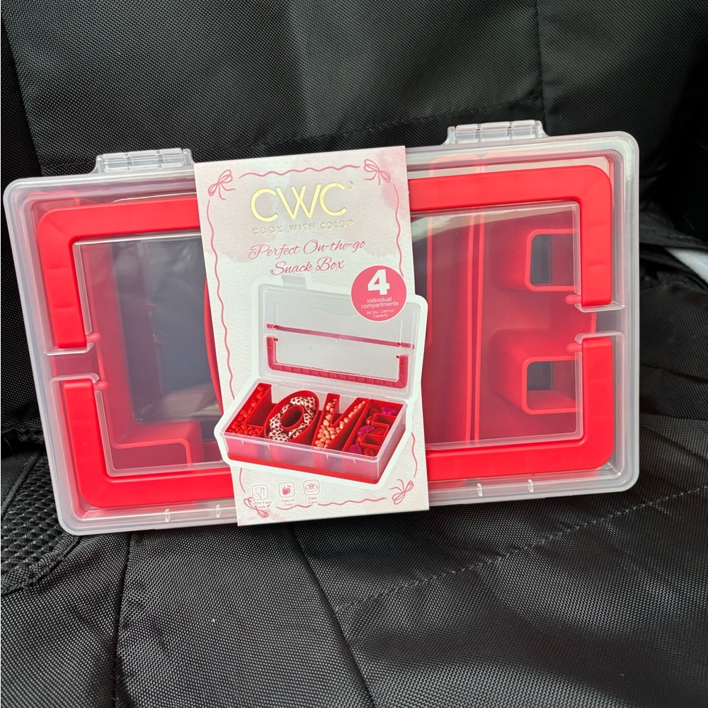 Cook With Color Love Sentiment Snack Box
Food Storage Container Red - Picture 4 of 4